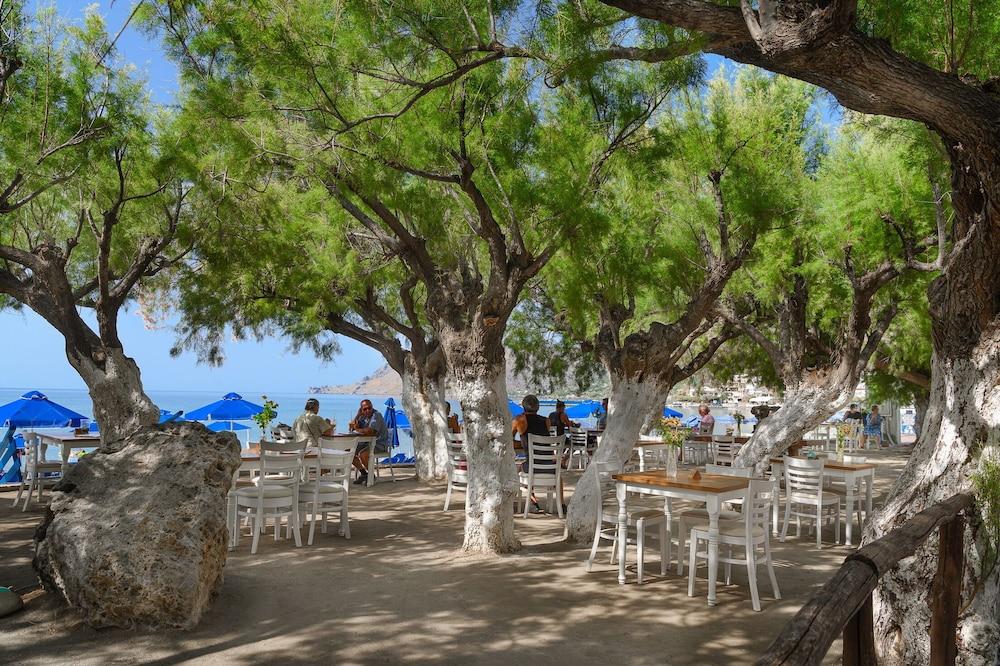 Alianthos Beach Hotel 플라키아스 외부 사진
