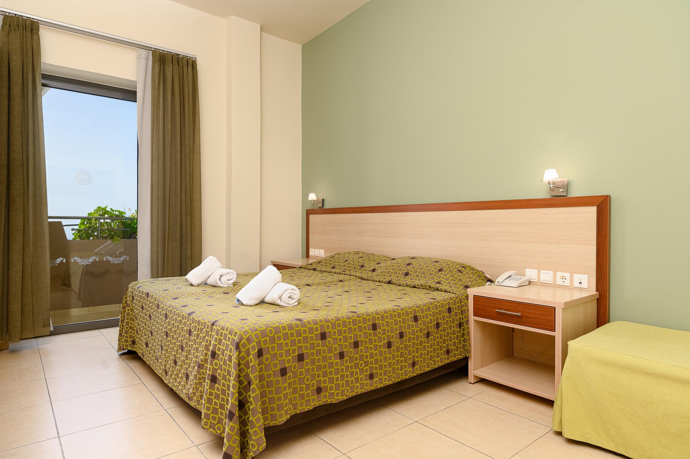 Alianthos Beach Hotel 플라키아스 외부 사진
