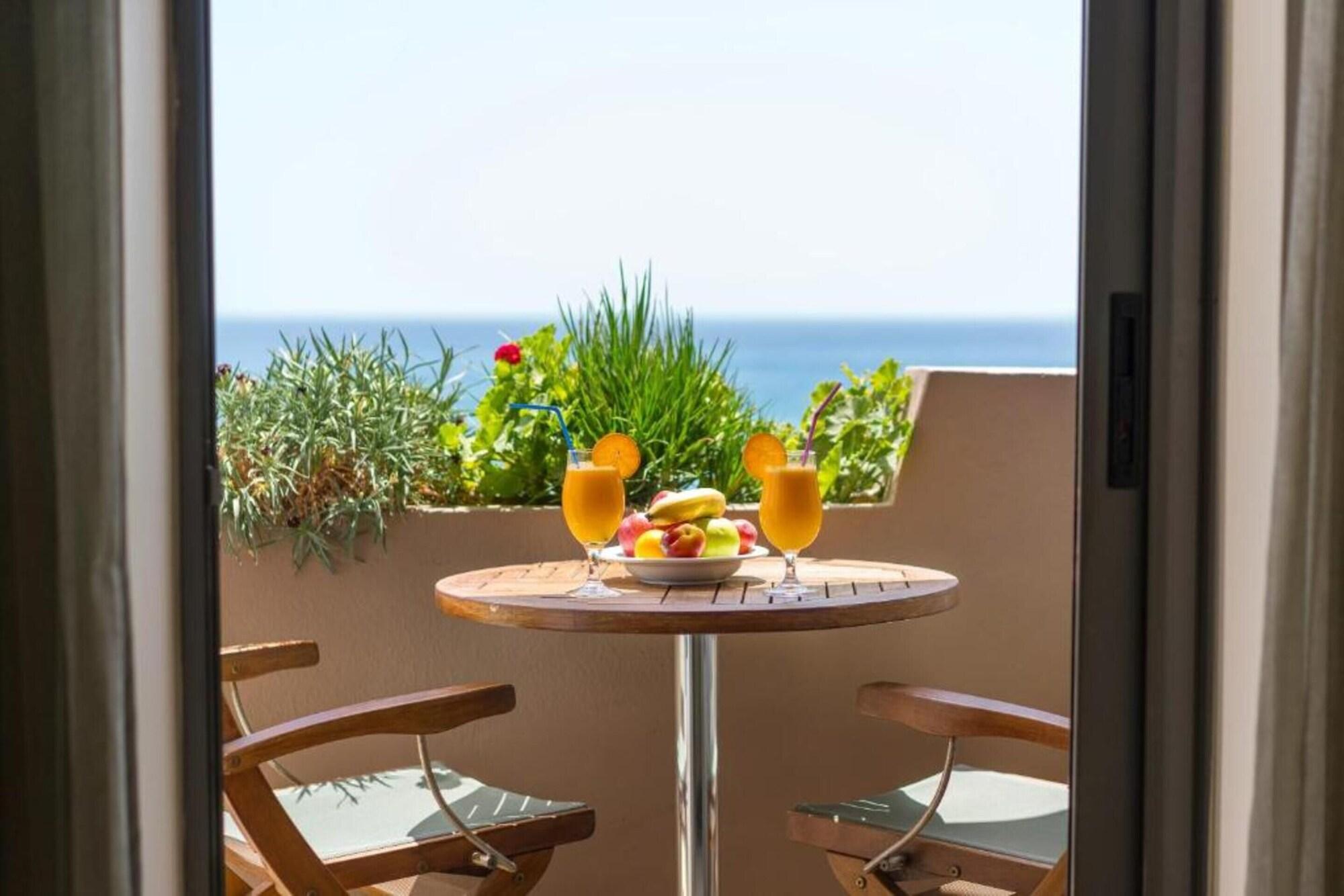 Alianthos Beach Hotel 플라키아스 외부 사진